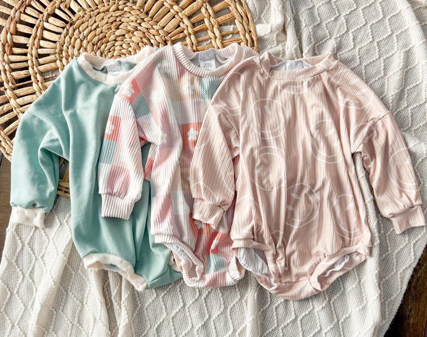 RTS 2T Smiley Sweater Romper
