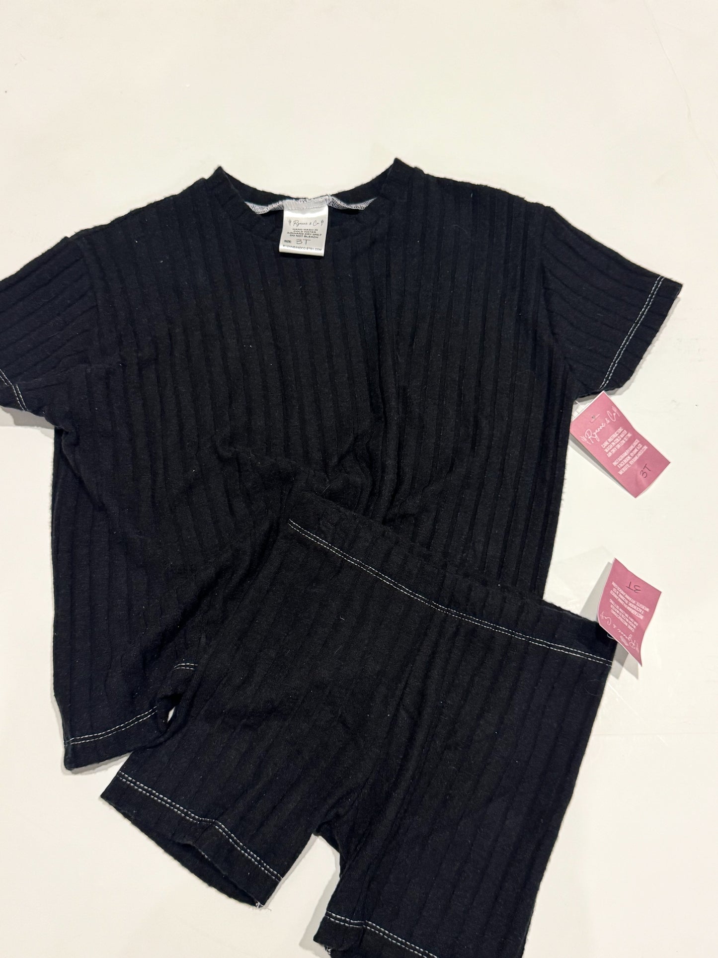 3T Black Oversized Tee & Bikers