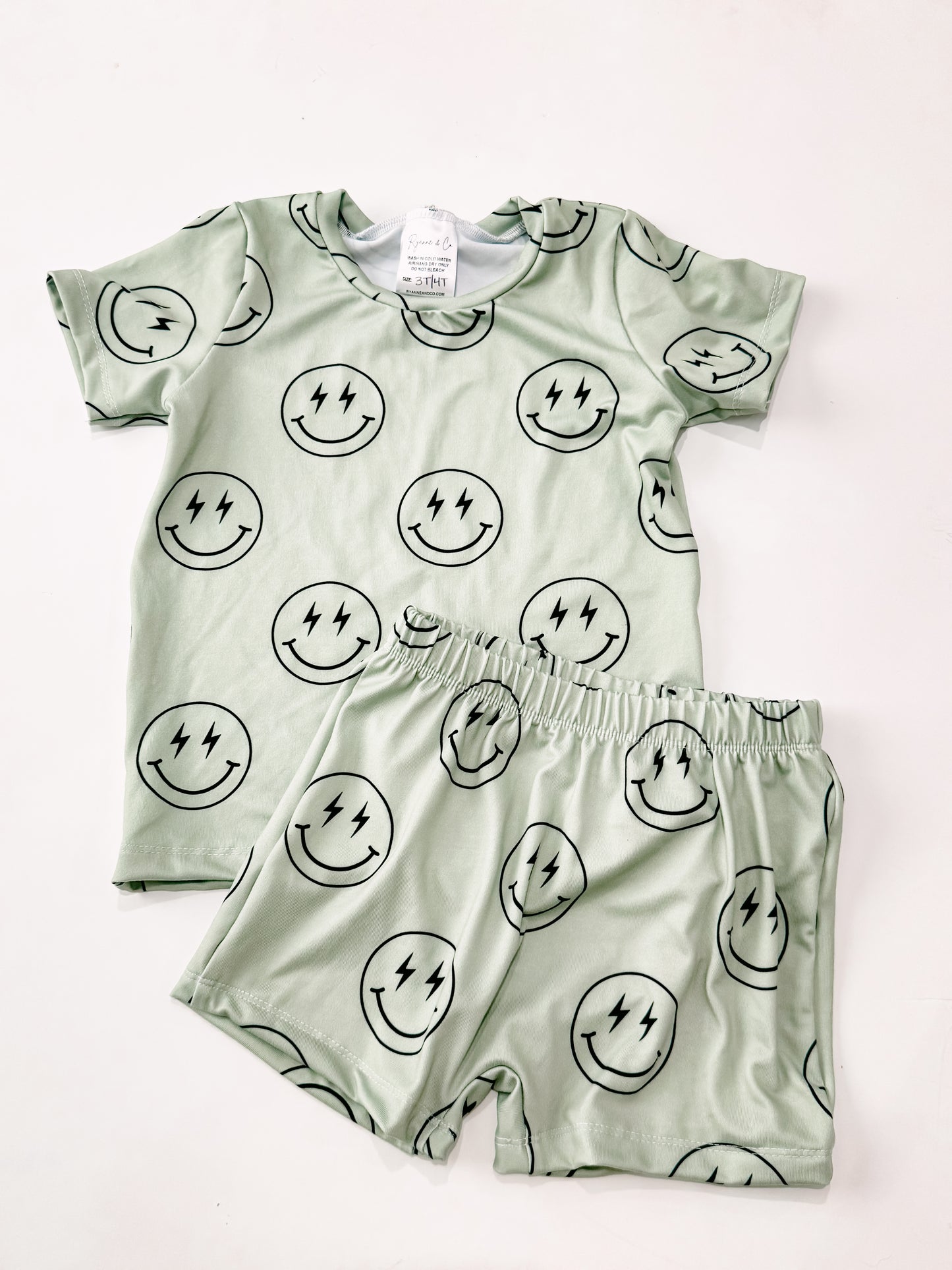 3T/4T Sage Smiley Boys Set