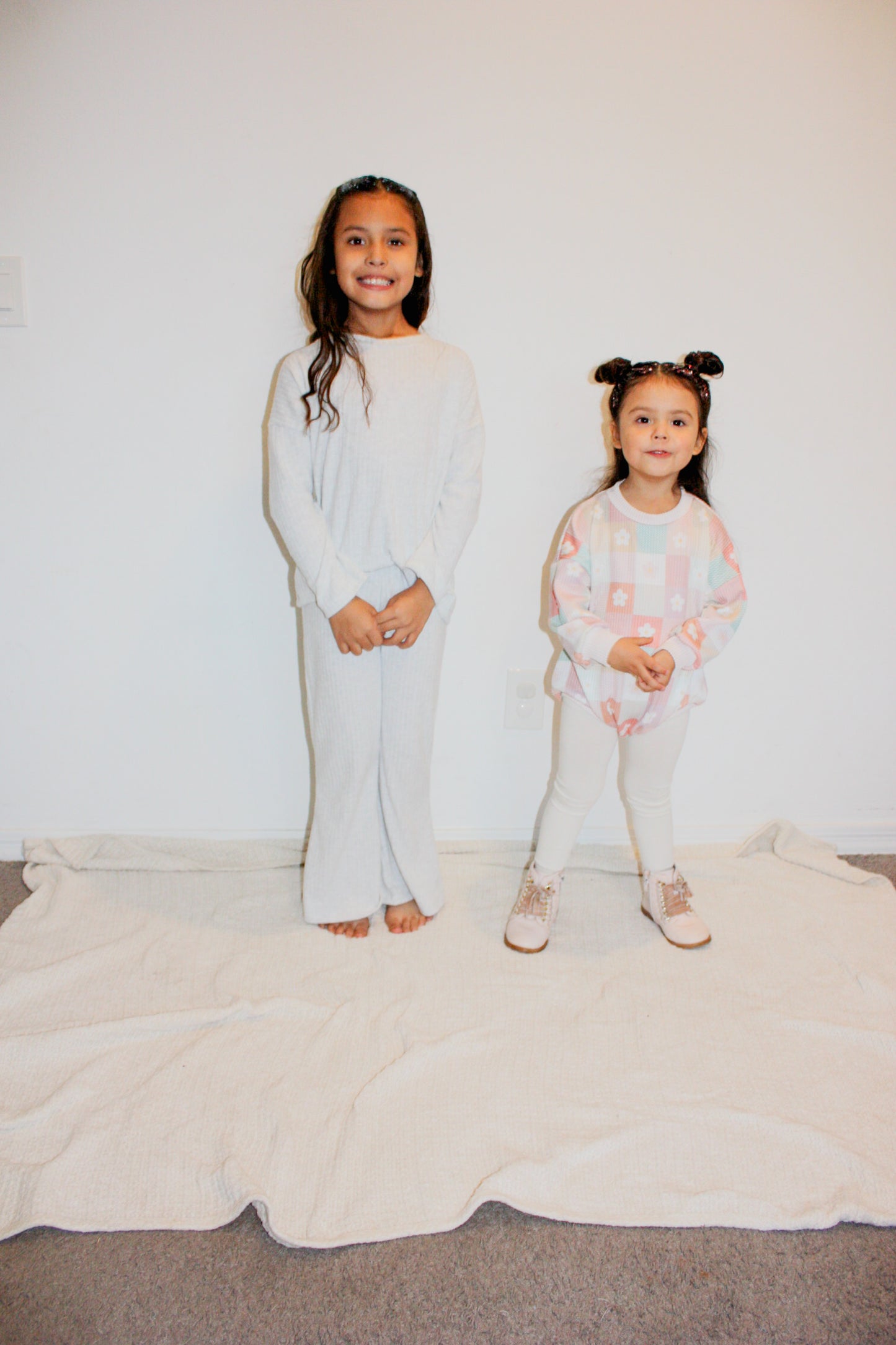 RTS 7/8y Cozy Grey Long Sleeve & Flare Pants