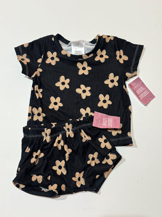 6-9m Tee & Shorts