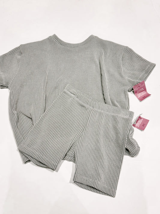 3T Grey Oversized Tee & Bikers