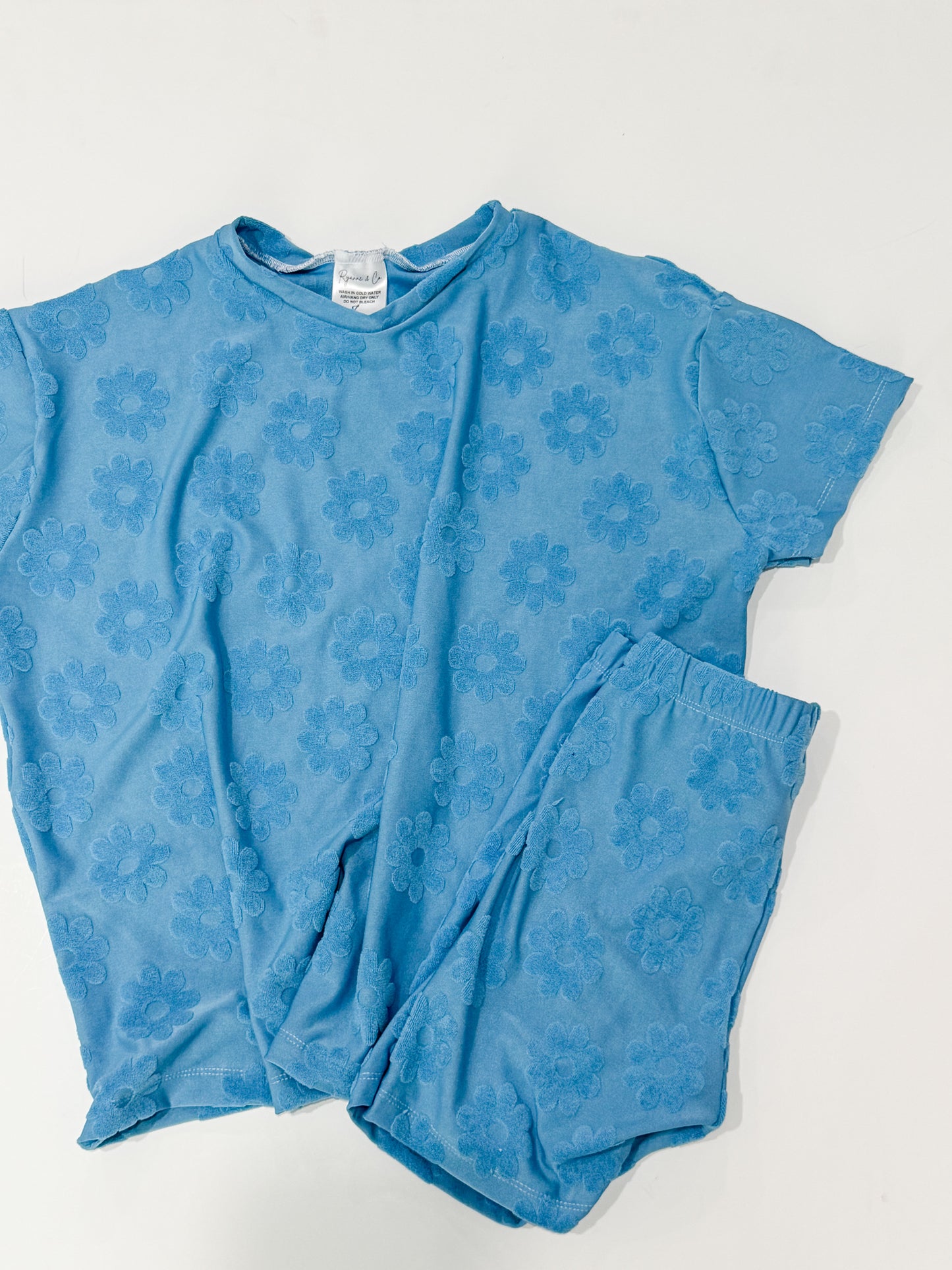 8Y Blue Daisies Oversized Tee & Bikers