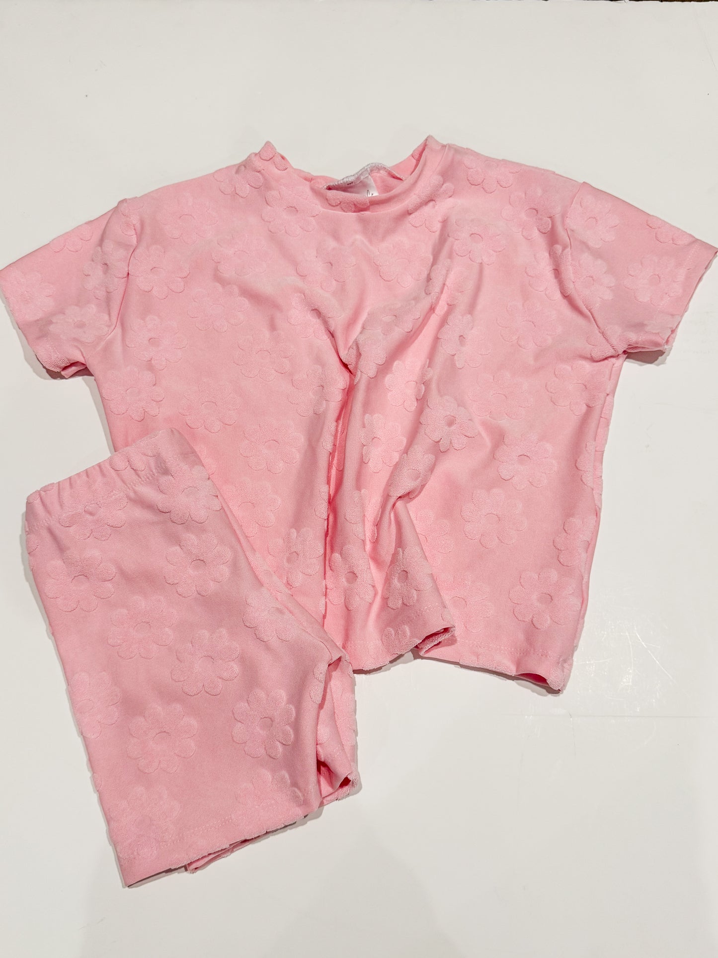 3T Baby Pink Daisies Oversized Tee & Bikers