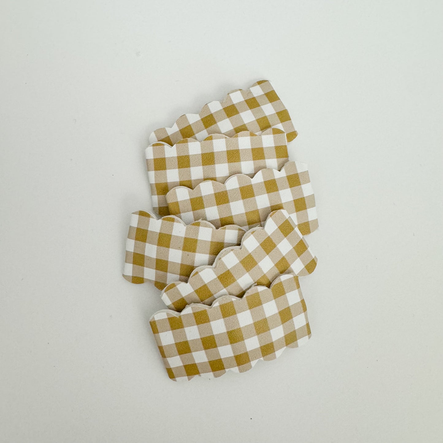 Mustard Gingham Scallop Snap Clips